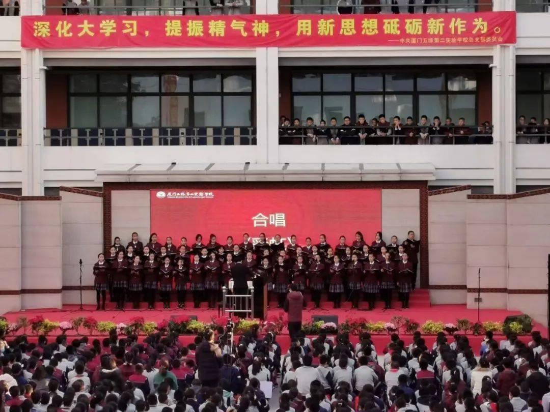 逃出诡异的塔楼